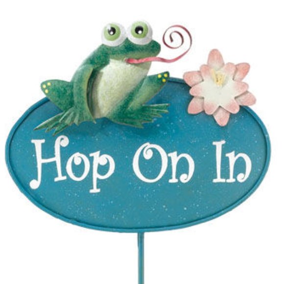 Hiding Key Keeper Stake or Wall Decor Frog NEW - Picture 2 of 4